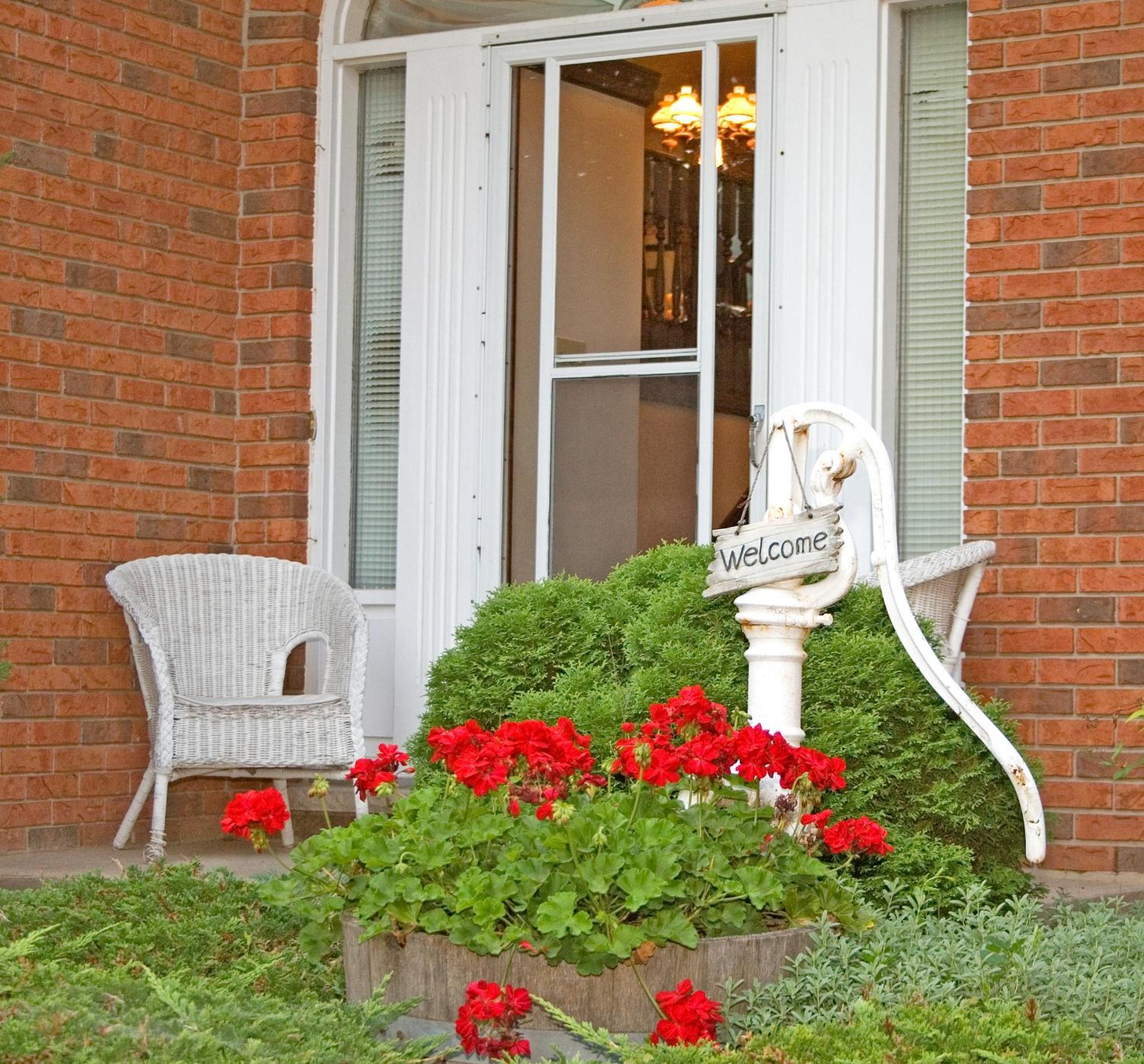 A Li'L Bit Of Eden Bed & Breakfast Niagara-on-the-Lake Exterior photo
